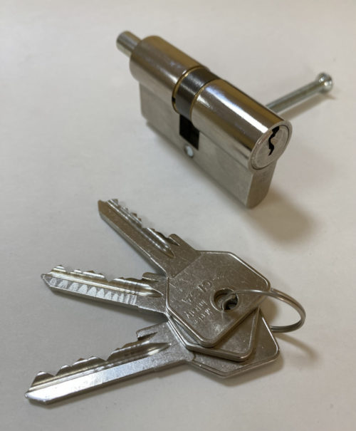 Цилиндр серии С2000 ключ-вертушка 70мм (40х30) никель 0G302.12.0.12